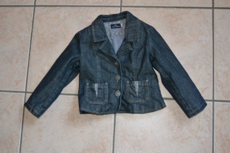 Très belle veste mi saison Sergent Major 3 ans doublée : 6€