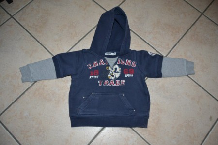 sweat tao : 2€